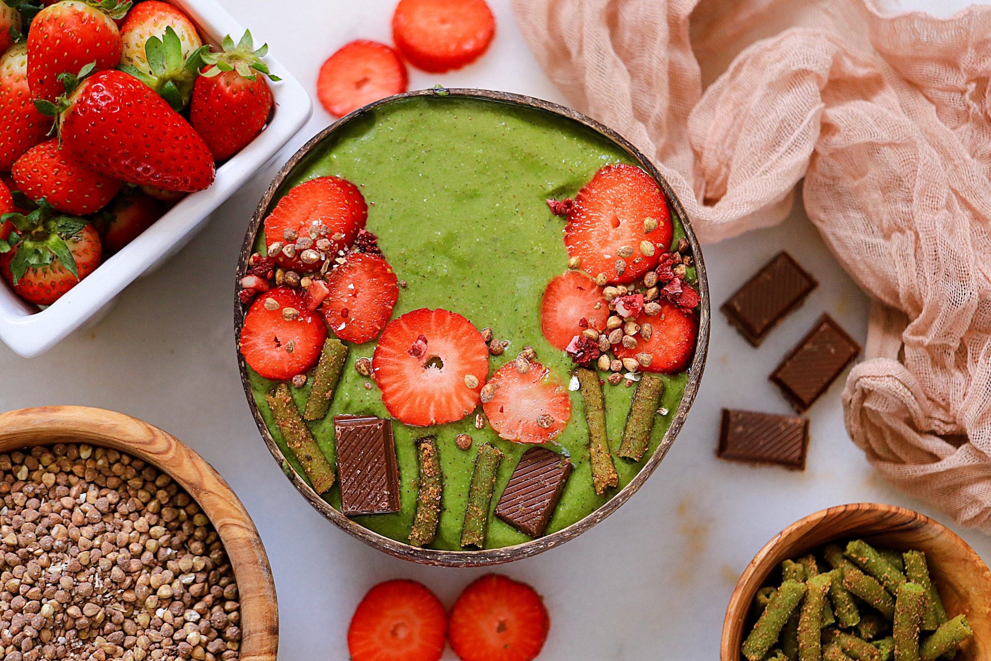 Danielle's "Rosy" Smoothie Bowl