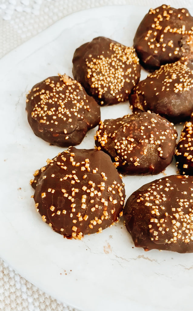 Healthy Crunchy "Reese's" Peanut Butter Cups Recipe -Lil Bucks